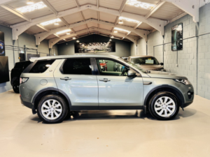 2016 Land Rover Discovery Sport 2.0 Td4 Se Tech in Grey — image 5