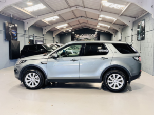 2016 Land Rover Discovery Sport 2.0 Td4 Se Tech in Grey — image 6