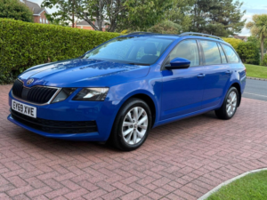 2019 Skoda Octavia 1.6 Tdi S Euro 6 (s/s) 5dr in Blue — image 3