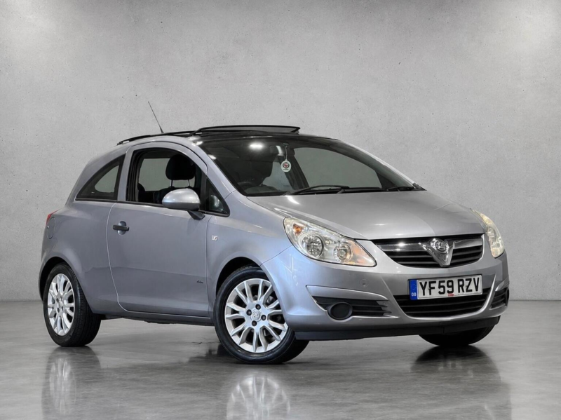 2010 Vauxhall Corsa 1.2i 16v Active Plus 3dr in Silver — image 1