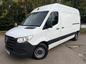 2024 Mercedes-Benz Sprinter 2.0 315 Cdi Premium Fwd L2 H2 Euro 6 (s/s) 5dr in White — image 3