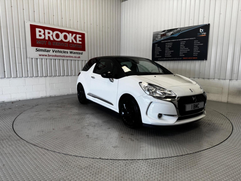 2018 Ds Automobiles Ds 3 1.2 Puretech Connected Chic Euro 6 (s/s) 3dr in White — image 1