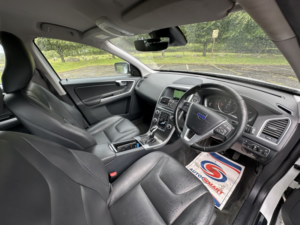 2016 Volvo Xc60 D4 [190] Se Nav 5dr Auto, Diesel, White + Recent Cambelt in White — image 4