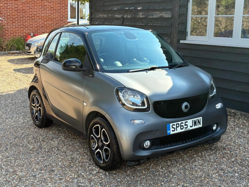 2015 Smart Fortwo 1.0 Prime (premium Plus) Twinamic Euro 6 (s/s) 2dr in Grey — image 1