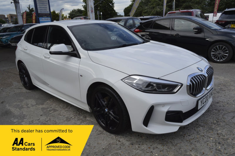 2020 BMW 1 Series 1.5 118i M Sport in White — image 1