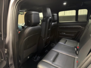 2023 Land Rover Defender 110 3.0 D300 Mhev X-Dynamic Hse Hard Top SUV Auto 4WD Mwb Euro 6 (s/s) 5dr in Grey — image 3