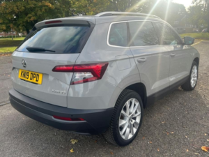 2019 Skoda Karoq 1.5 Tsi Act Se L SUV 5dr Petrol Manual Euro 6 (s/s) (150 Ps) in Grey — image 2