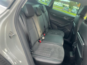 2019 Skoda Karoq 1.5 Tsi Act Se L SUV 5dr Petrol Manual Euro 6 (s/s) (150 Ps) in Grey — image 6