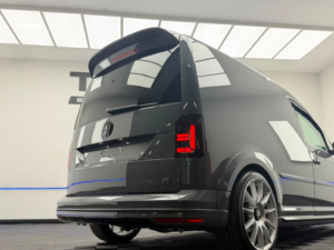 2019 Volkswagen Caddy Caddy 2.0 Tdi C20 Highline Panel Van 5dr Swb Euro 6 (150 Ps) Tmg R in Grey — image 5
