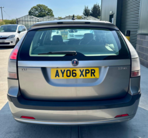 2006 Saab 9-3 1.9 Tid Vector Sportwagon 5dr in Grey — image 5