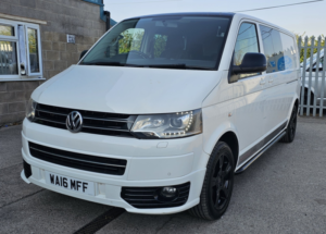 2016 Volkswagen Transporter Sportline 2.0 Bitdi Sportline 60 T32 Kombi L3 H1 4dr in White — image 6
