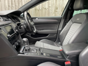 2017 Volkswagen Passat 2.0 Bitdi Bluemotion Tech R-Line DSG 4motion Euro 6 (s/s) 4dr in Grey — image 2