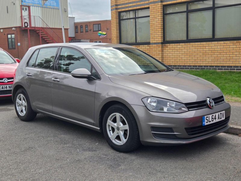 2014 Volkswagen Golf 1.6 Tdi Bluemotion Tech S Euro 5 (s/s) 5dr in Grey — image 1