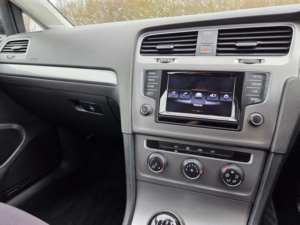 2014 Volkswagen Golf 1.6 Tdi Bluemotion Tech S Euro 5 (s/s) 5dr in Grey — image 5