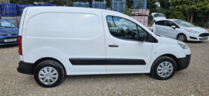 2012 Peugeot Partner 1.6 Hdi 850 S in White — image 4