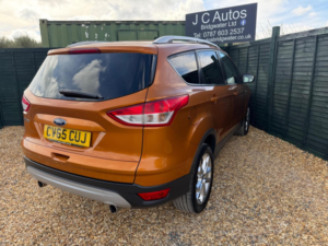 2015 Ford Kuga 2.0 Tdci Titanium 2WD Euro 6 (s/s) 5dr in Orange — image 5