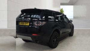 2018 Land Rover Discovery Sport 2.0 Ed4 Hse Euro 6 (s/s) 5dr (5 Seat) in Black — image 4