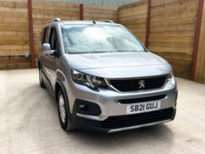2021 Peugeot Rifter 5 SEAT Petrol Auto Wheelchair Accessible Disabled Access Vehicle Wav in Grey — image 5