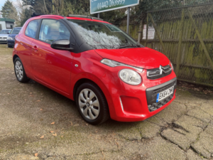 2014 Citroen C1 1.0 Vti Feel in Red — image 2