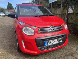 2014 Citroen C1 1.0 Vti Feel in Red — image 3