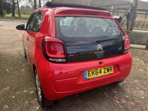 2014 Citroen C1 1.0 Vti Feel in Red — image 5