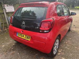 2014 Citroen C1 1.0 Vti Feel in Red — image 6