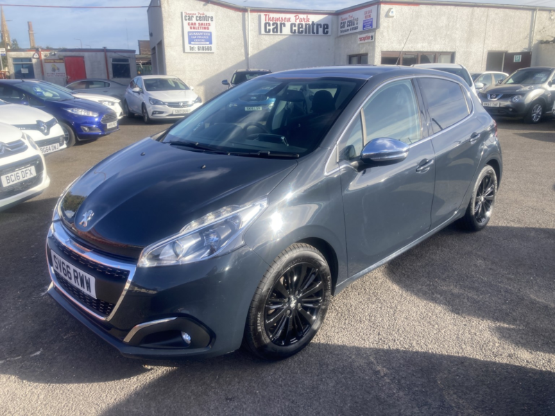 2016 Peugeot 208 1.2 Puretech Allure Premium in Grey — image 1