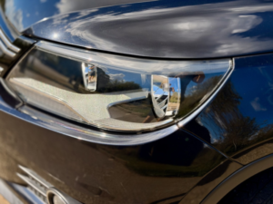2012 Volkswagen Tiguan 2.0 Tsi Se in Black — image 5