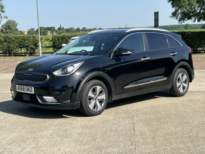 2018 Kia Niro 1.6 Gdi 8.9kwh 3 in Black — image 1