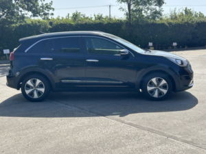 2018 Kia Niro 1.6 Gdi 8.9kwh 3 in Black — image 6