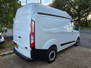 2019 Ford Transit Custom 2.0 300 Ecoblue L1 H2 Euro 6 5dr in White — image 3