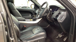 2020 Land Rover Range Rover Sport 3.0 D300 Mhev Hse Dynamic Black Auto 4WD Euro 6 (s/s) 5dr in Grey — image 2