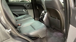 2020 Land Rover Range Rover Sport 3.0 D300 Mhev Hse Dynamic Black Auto 4WD Euro 6 (s/s) 5dr in Grey — image 3
