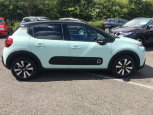 2017 Citroen C3 1.2 Puretech Flair Euro 6 (s/s) 5dr in Green — image 4