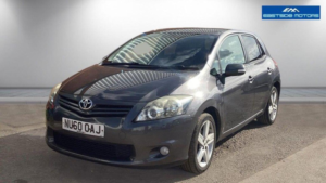 2010 Toyota Auris 1.6 V-Matic Sr Euro 5 5dr in Grey — image 2