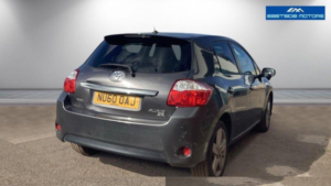 2010 Toyota Auris 1.6 V-Matic Sr Euro 5 5dr in Grey — image 4