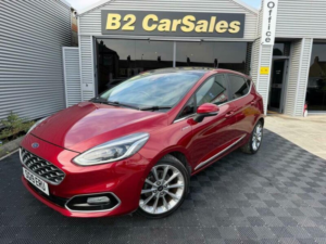 2019 Ford Fiesta 1.5 Tdci Vignale Euro 6 (s/s) 5dr in Red — image 4