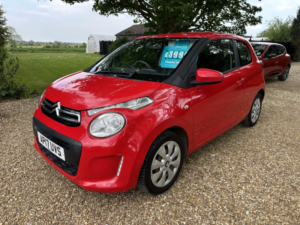 2017 Citroen C1 1.0 Vti Feel in Red — image 5