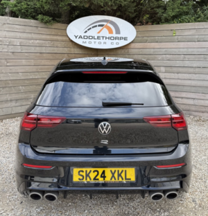 2024 Volkswagen Golf 2.0 Tsi R in Black — image 4