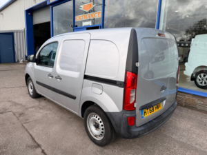 2018 Mercedes-Benz Citan 1.5 109 Cdi Blueefficiency Panel Van 5dr Diesel Manual Euro 6 90 Ps in Silver — image 5