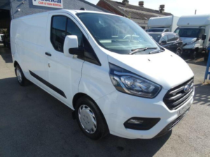 2023 Ford Transit Custom 2.0 320 Ecoblue Trend L2 H1 Euro 6 5dr in White — image 3