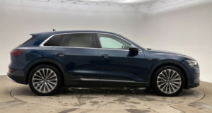 2020 Audi E-Tron 55 SUV 5dr Electric Auto Quattro 95kwh (408 Ps) in Blue — image 5