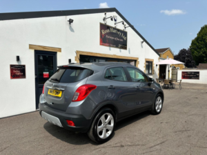 2015 Vauxhall Mokka 1.6i Exclusiv 2WD Euro 6 (s/s) 5dr in Grey — image 5