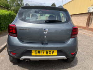 2017 Dacia Sandero Stepway 0.9 Tce Se Summit Hatchback 5dr Petrol Manual Euro 6 (s/s) (90 Ps) in Grey — image 6