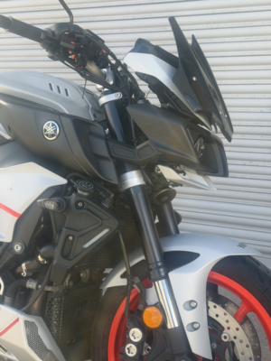 2019 Yamaha Mt-10 in Grey — image 4