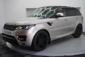 2017 Land Rover Range Rover Sport 2.0 Sd4 Hse Auto 4WD Euro 6 (s/s) 5dr in Gold — image 2