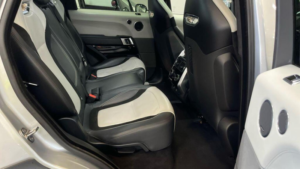 2018 Land Rover Range Rover Sport 5.0 P575 V8 Svr Auto 4WD Euro 6 (s/s) 5dr in Silver — image 3