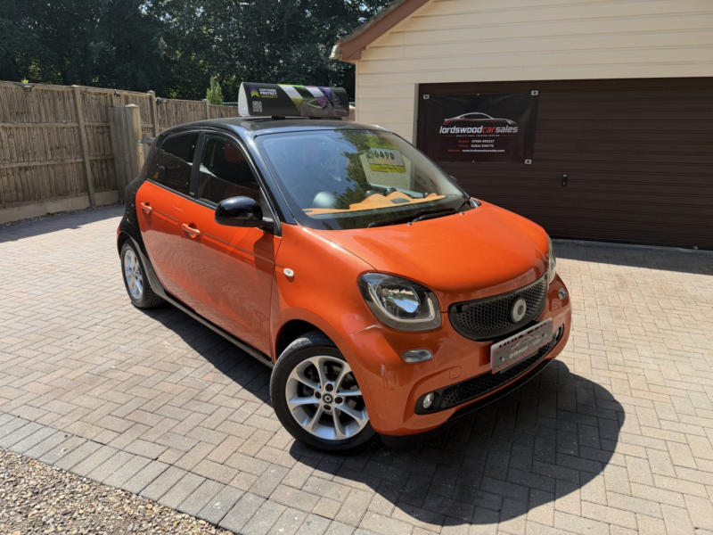2016 Smart Forfour Hatchback (2014 - 2020) Automatic in Orange — image 1