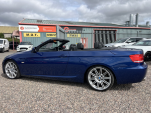 2009 BMW 3 Series 3.0 335i M Sport Highline Convertible in Blue — image 6