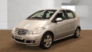2009 Mercedes-Benz A Class 2.0 A180 Cdi Avantgarde Se CVT 5dr in Silver — image 4